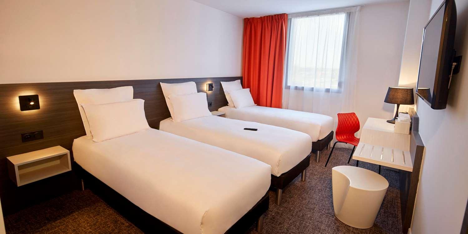 Hotel Kyriad - Senart